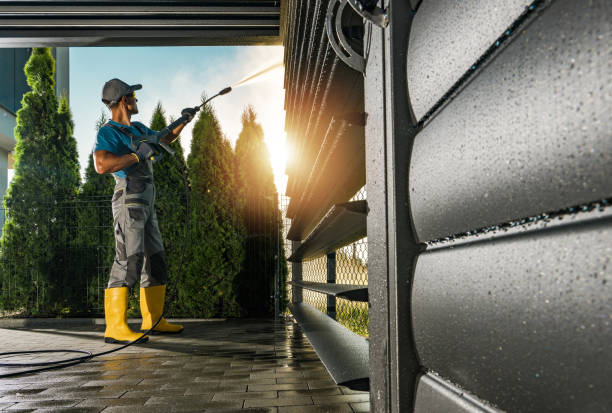 Professional Pressure Washing in Cavalero, WA